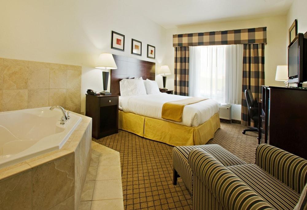 Holiday Inn Express Childress By Ihg Buitenkant foto
