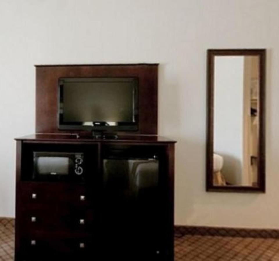 Holiday Inn Express Childress By Ihg Buitenkant foto